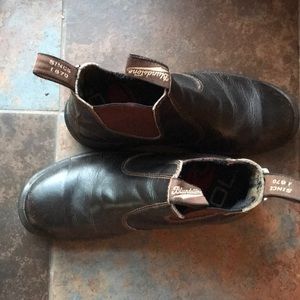 COPY - Blundstone Sz 8 Black Leather Ankle Boots